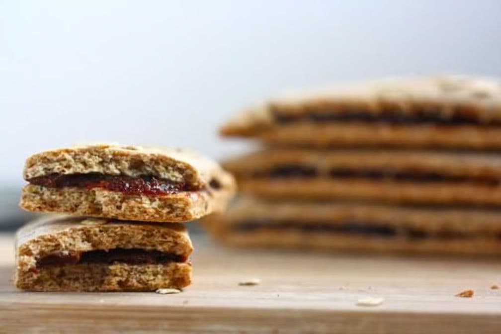 Soft-Baked Blueberry Almond & Peanut Butter Sandwich Breakfast Bar (1)